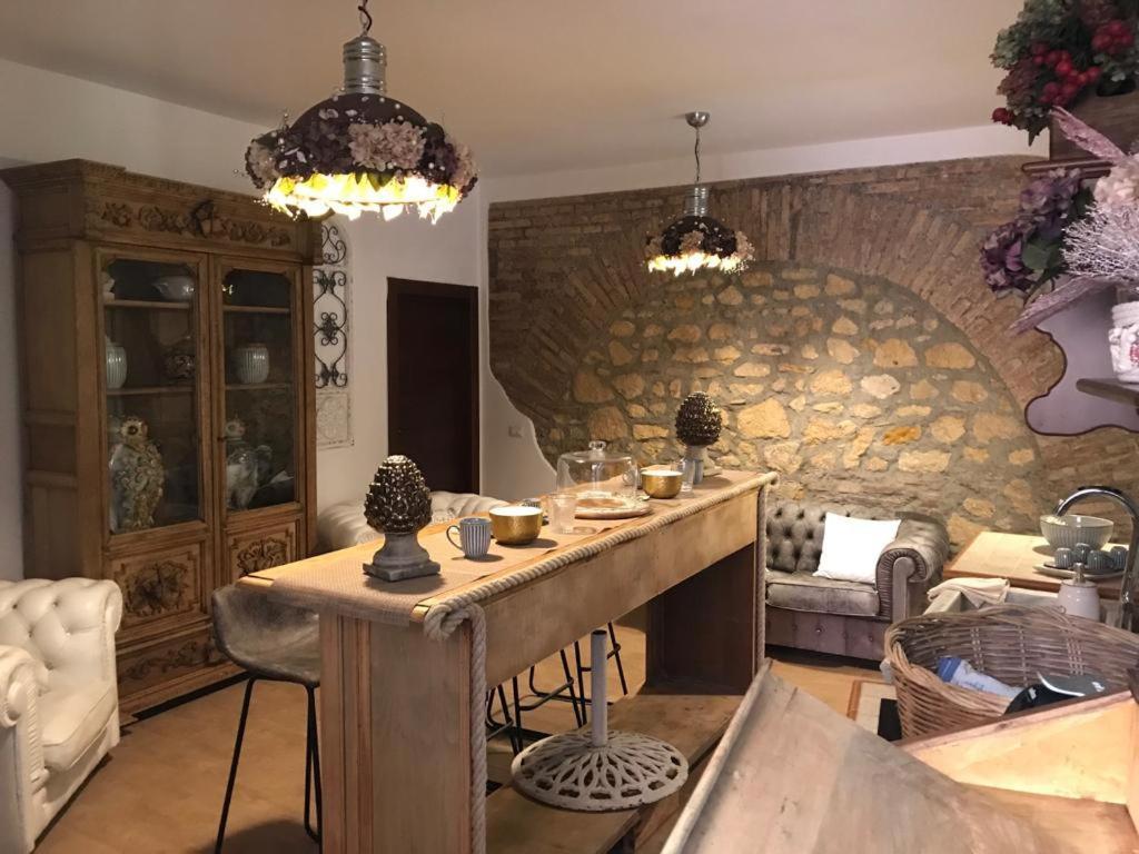 San Salvator Luxury Suites Nettuno Esterno foto