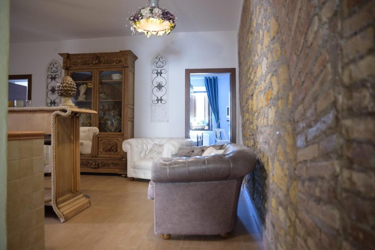 San Salvator Luxury Suites Nettuno Esterno foto